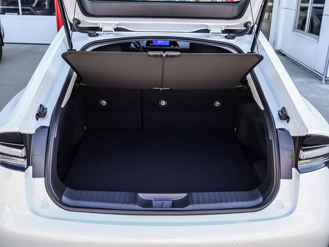 2026 Toyota Prius Plug-In Hybrid SE $1000 REBATE NOT APPLIED TO PRICE! Photo