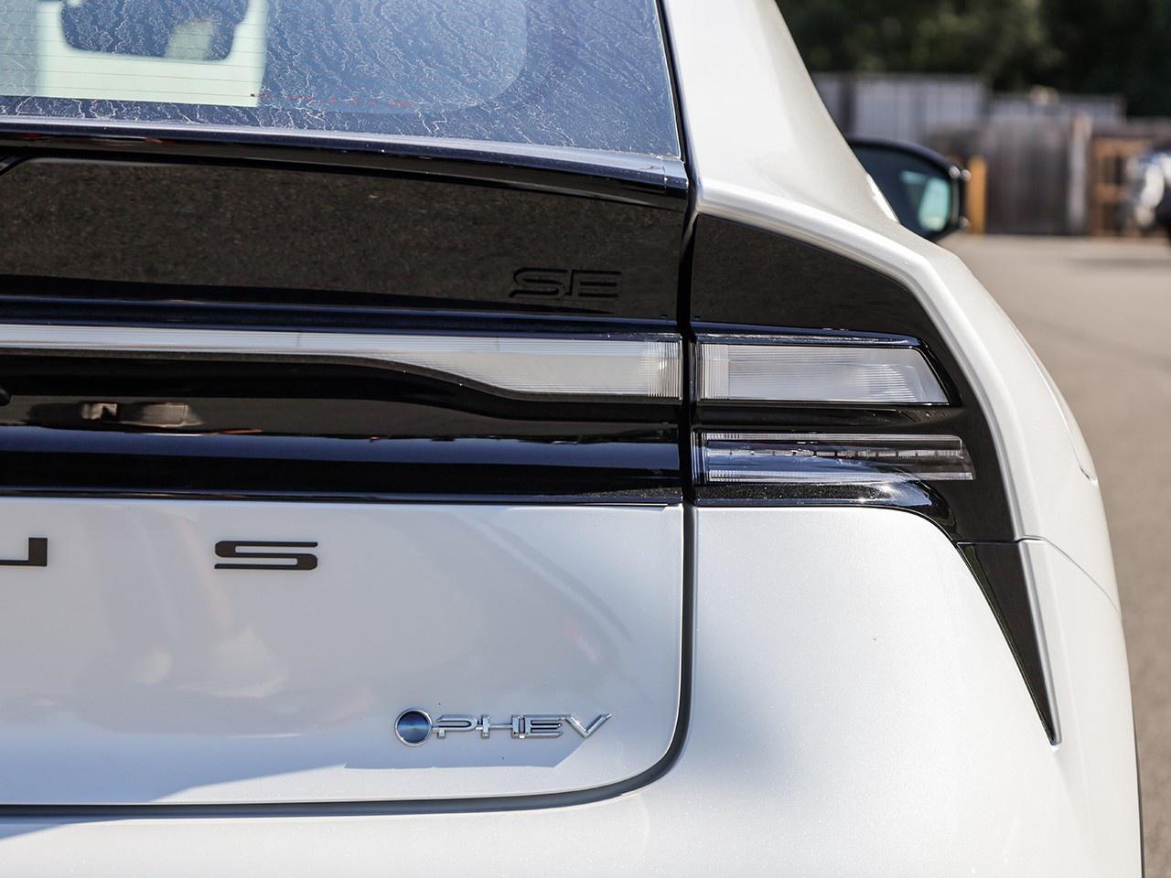 2026 Toyota Prius Plug-In Hybrid SE $8000 IN TOTAL SAVINGS AVAILABLE!! Photo