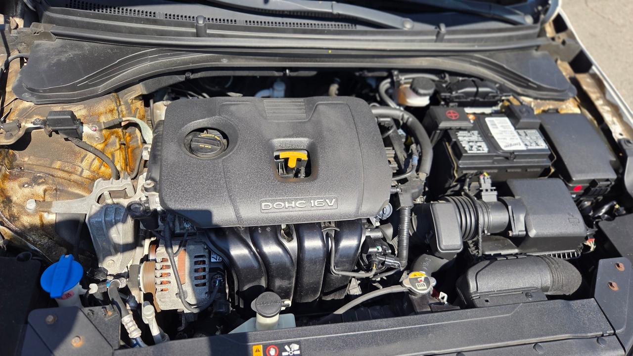 2020 Hyundai Elantra SEL LaneDeparture/CollisionAvoid/BlindSpot/P-Moon - Photo #26