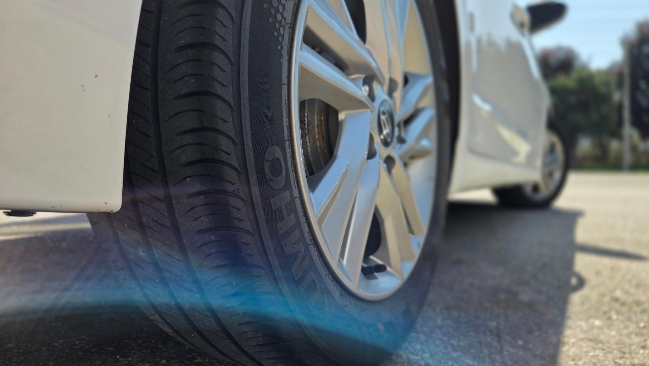 2020 Hyundai Elantra SEL LaneDeparture/CollisionAvoid/BlindSpot/P-Moon - Photo #24