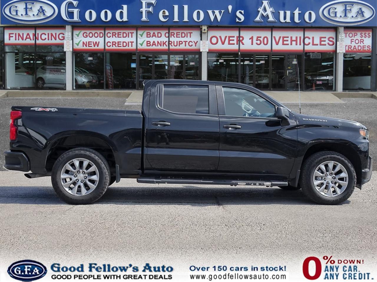 2022 Chevrolet Silverado 4X4, CREW CAB, 6 PASSENGER, REARVIEW CAMERA, NAVIG Photo2