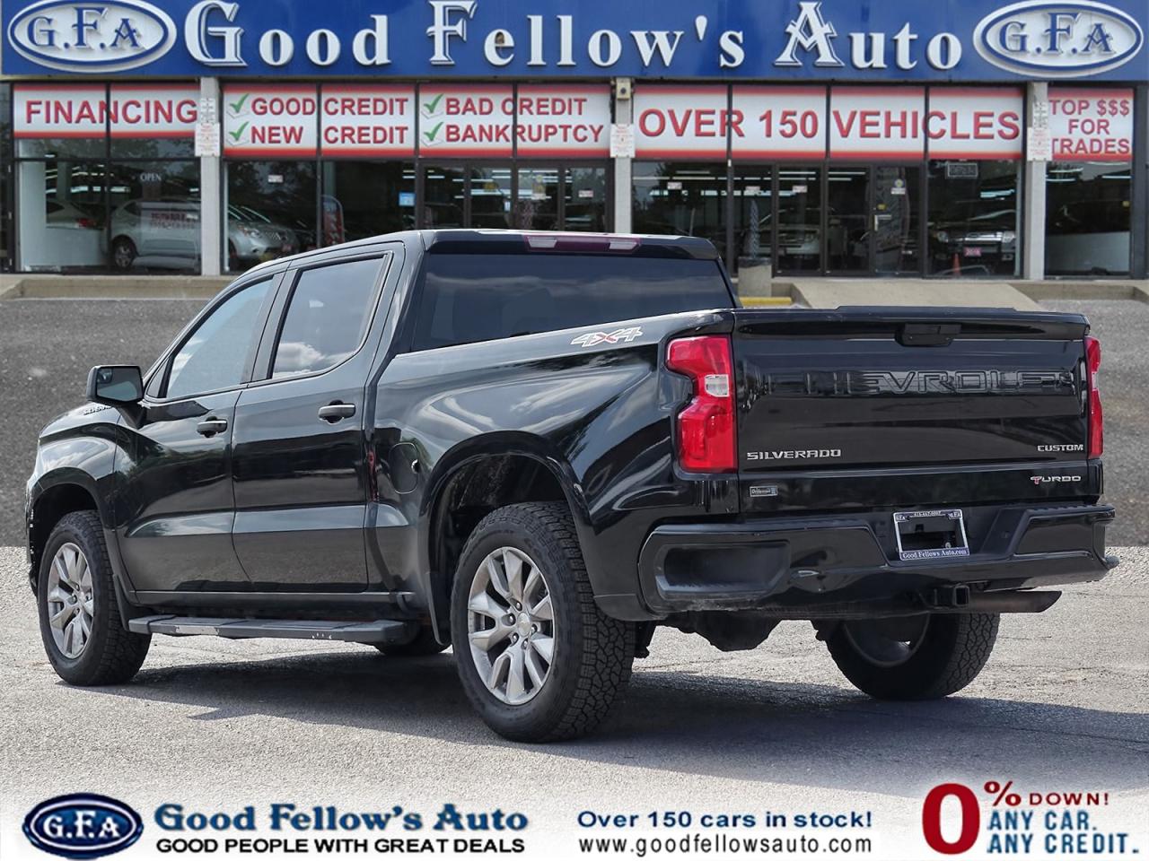 2022 Chevrolet Silverado 4X4, CREW CAB, 6 PASSENGER, REARVIEW CAMERA, NAVIG Photo4