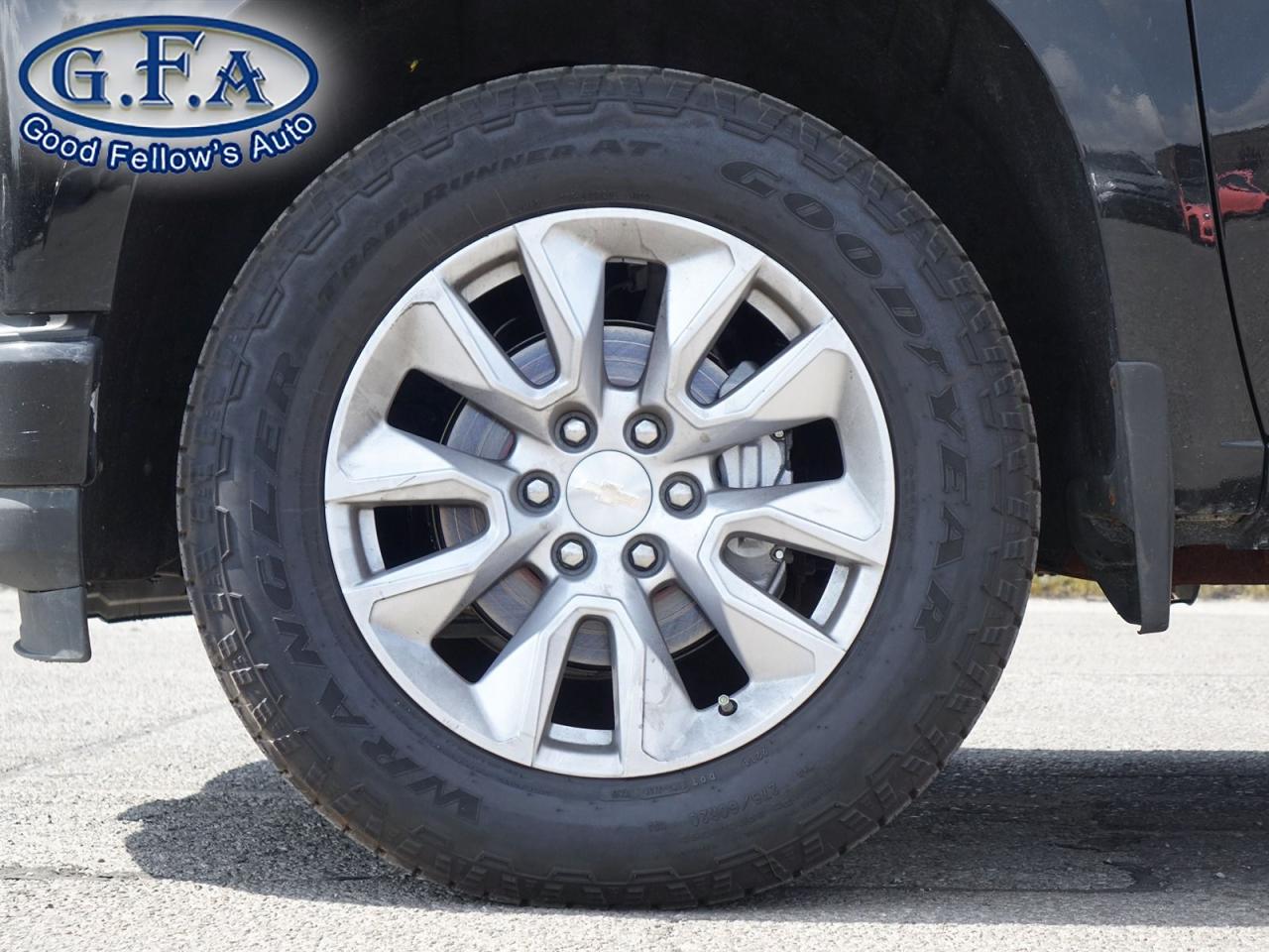 2022 Chevrolet Silverado 4X4, CREW CAB, 6 PASSENGER, REARVIEW CAMERA, NAVIG Photo5