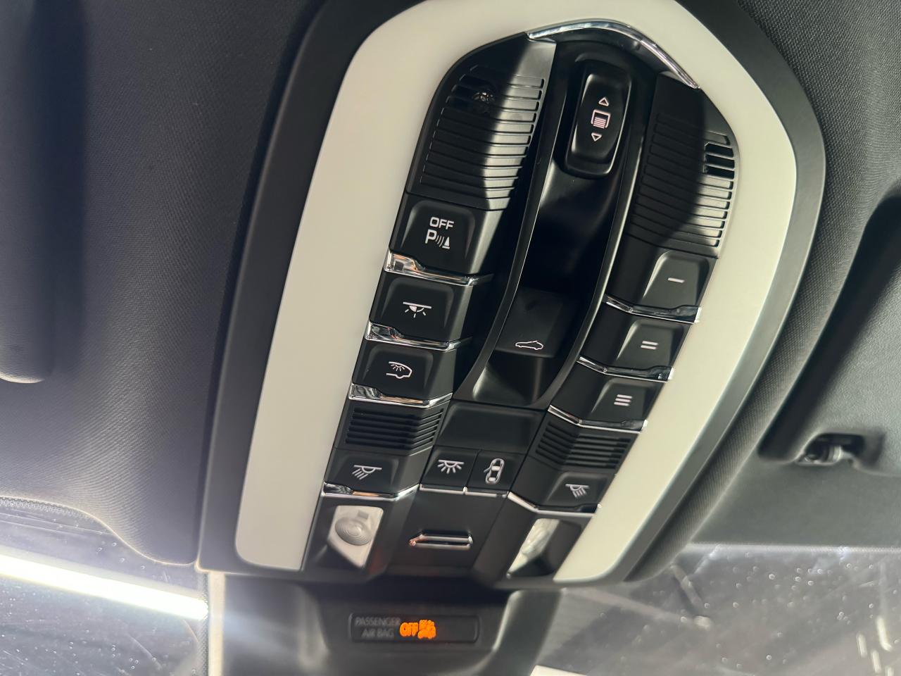 2017 Porsche Macan S|V6|NAV|BACKUP|BSM|LKA|PANO|BOSE SOUND| - Photo #22