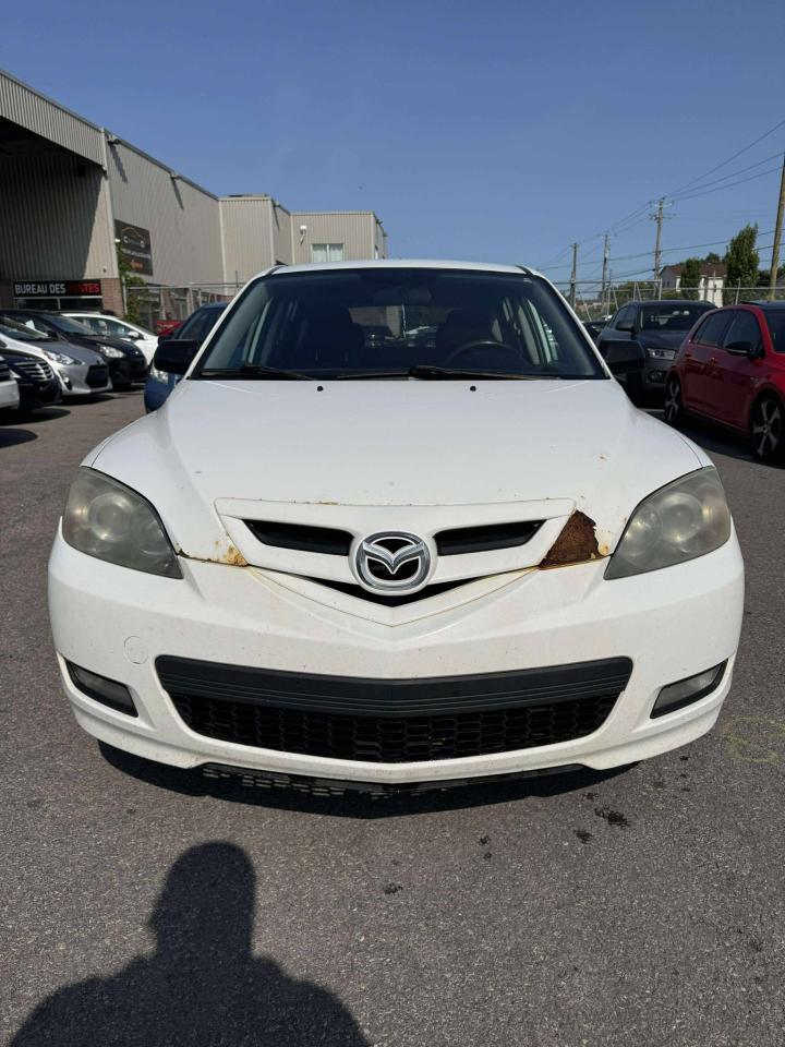 2009 Mazda MAZDA3 GX - Photo #2