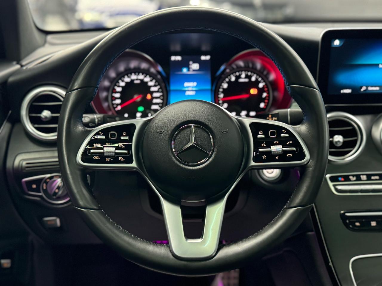 2022 Mercedes-Benz GLC 300 |NAV|360CAM|BSM|PANO|BURMESTER|LKA|DISTRONIC PLUS| - Photo #11