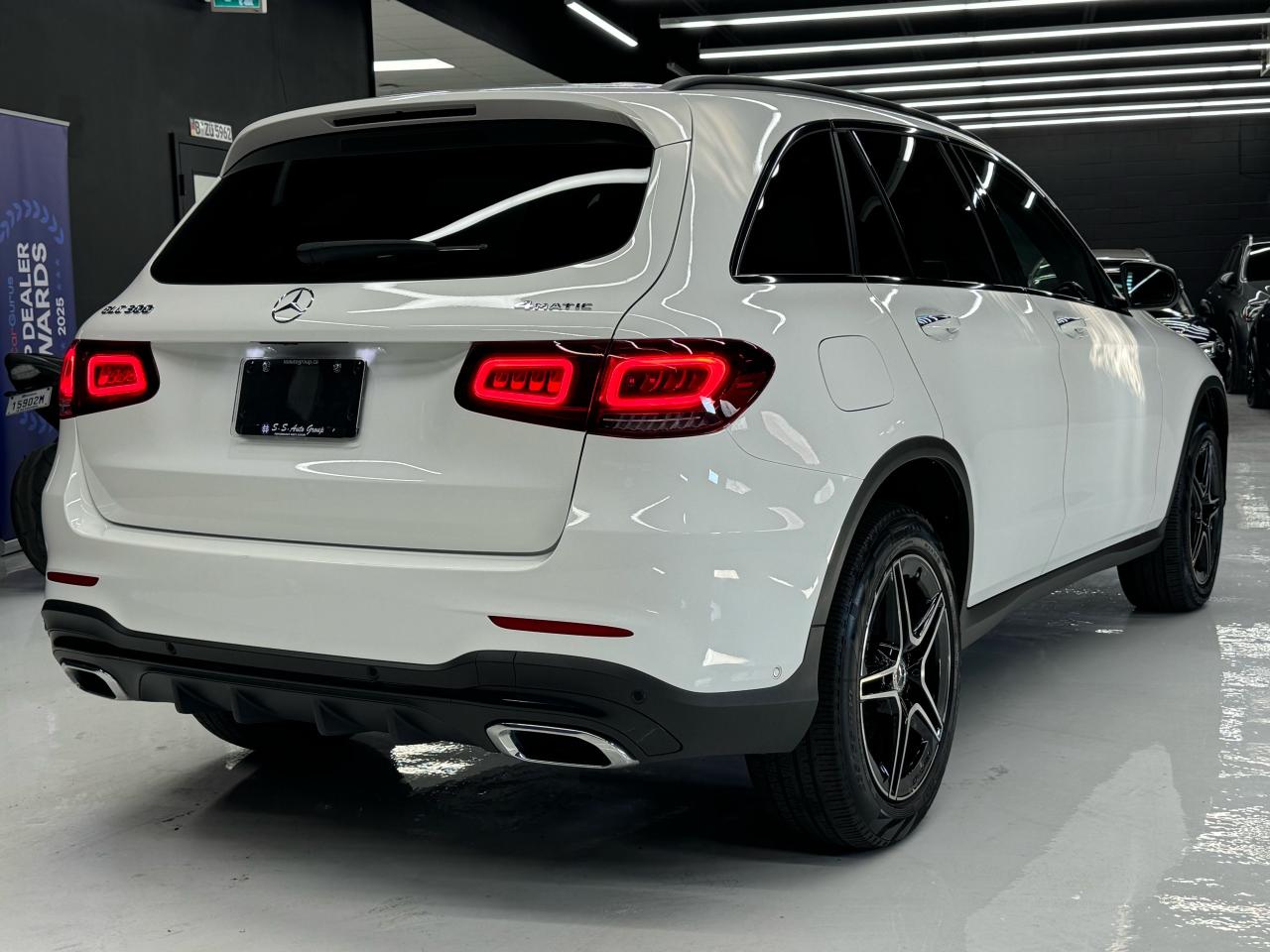 2022 Mercedes-Benz GLC 300 |NAV|360CAM|BSM|PANO|BURMESTER|LKA|DISTRONIC PLUS| - Photo #4