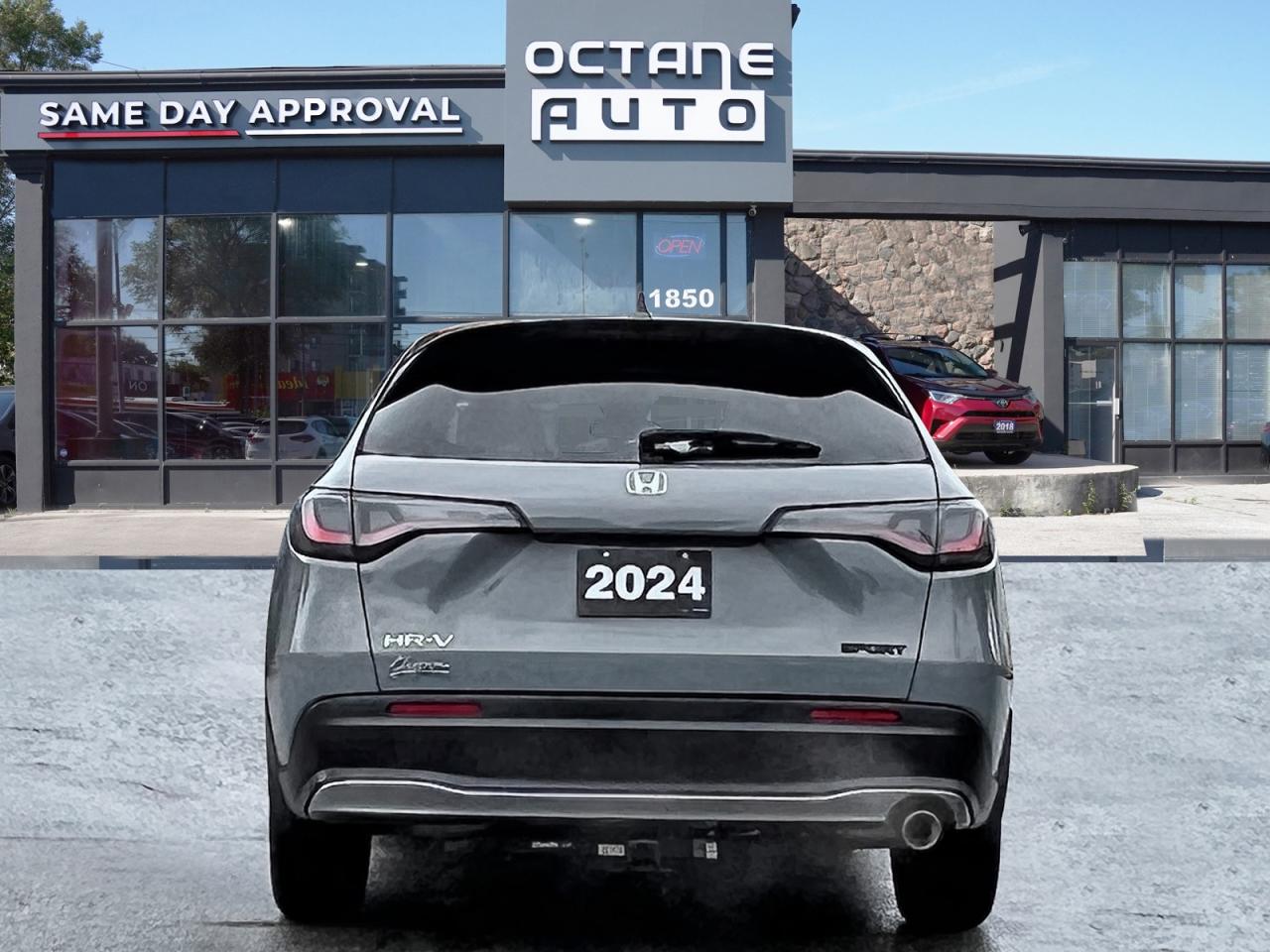 2024 Honda HR-V SPORT AWD Photo4