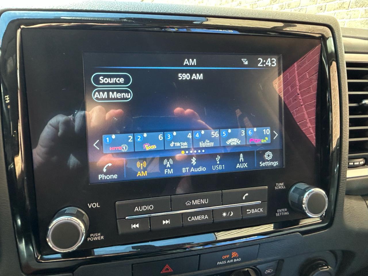 2022 Nissan Frontier SV - Photo #16