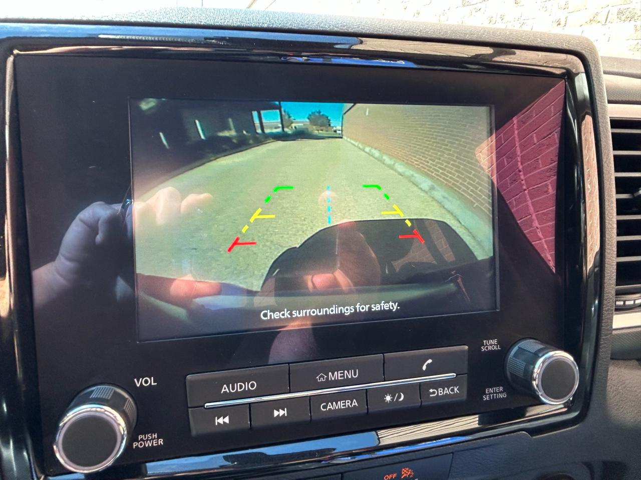 2022 Nissan Frontier SV - Photo #18