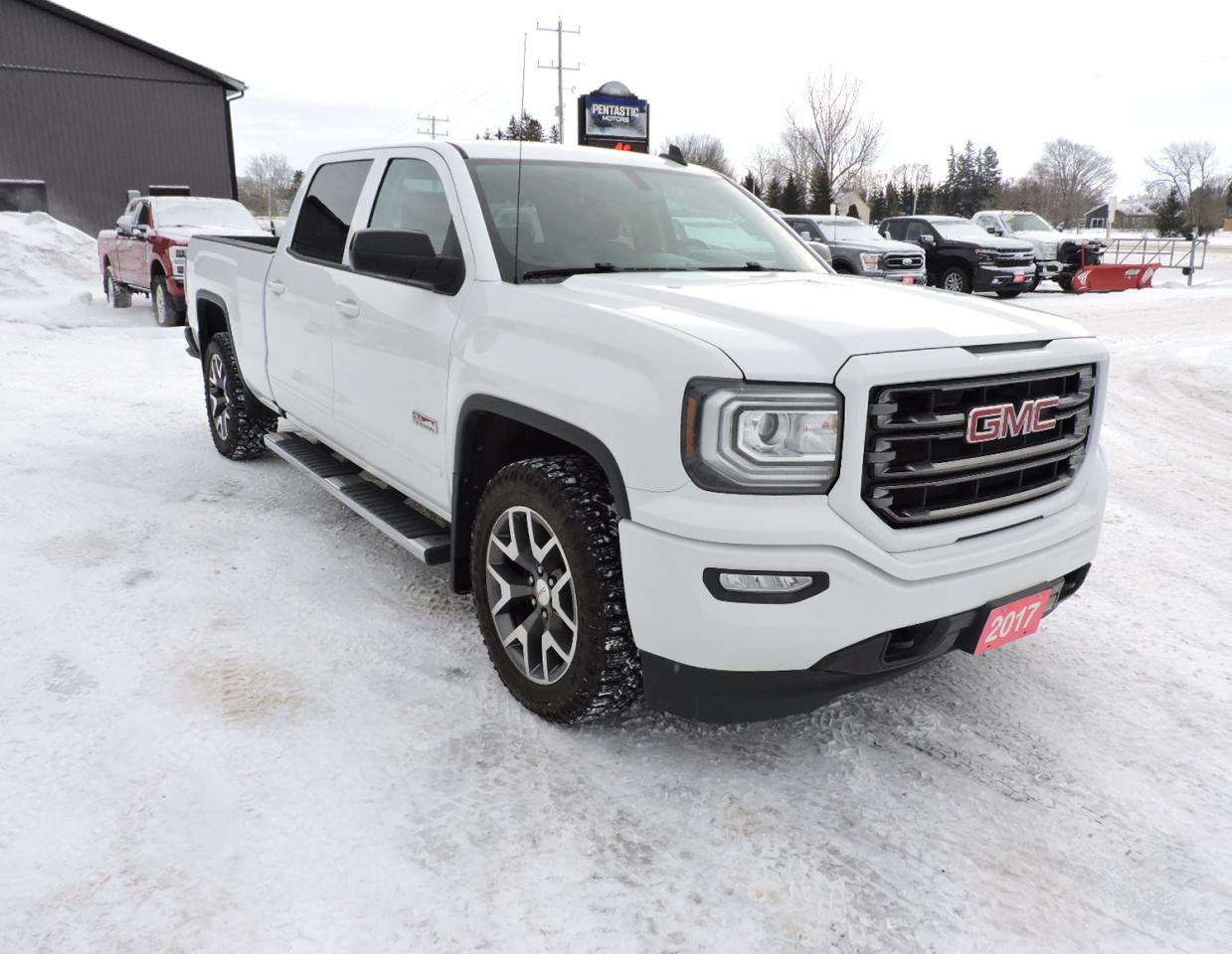 2017 GMC Sierra 1500 SLT 5.3L 4X4 Leather 6 1/2-Foot Box Only 116000 KM Photo0