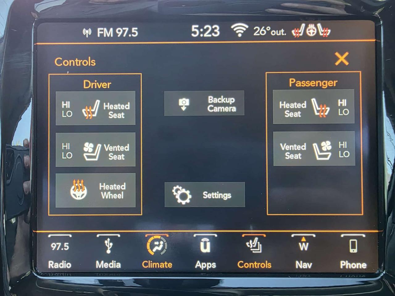 2019 Jeep Cherokee Limited 4X4 Photo