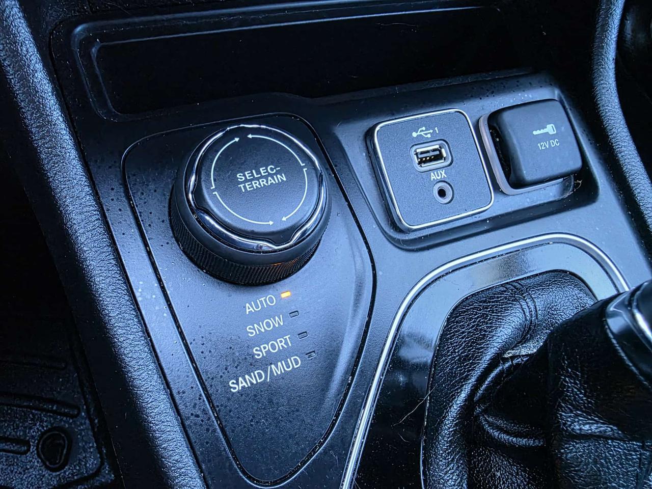 2019 Jeep Cherokee Limited 4X4 Photo
