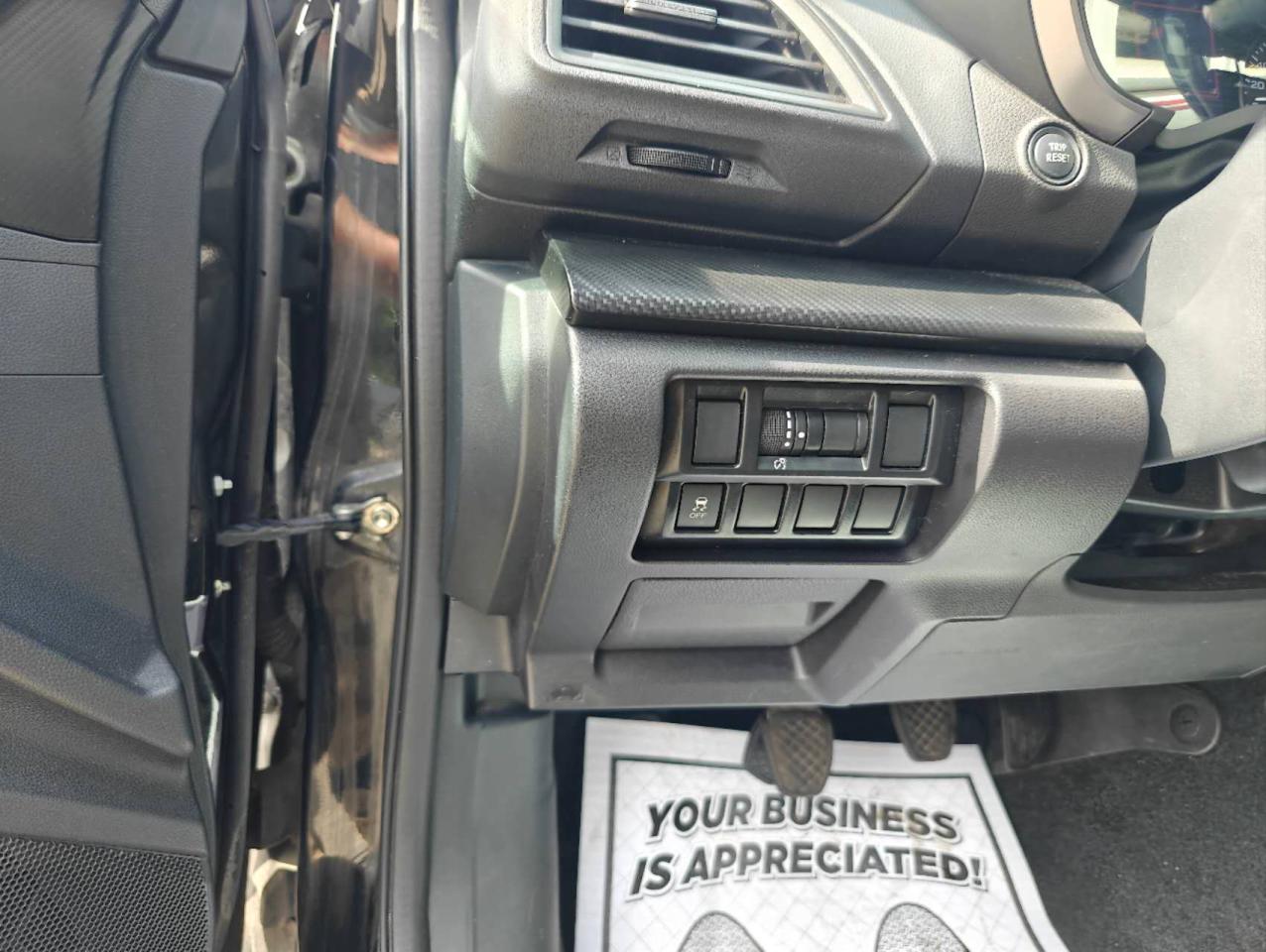 2018 Subaru Impreza 2.0i Touring 5-door Manual - Photo #10