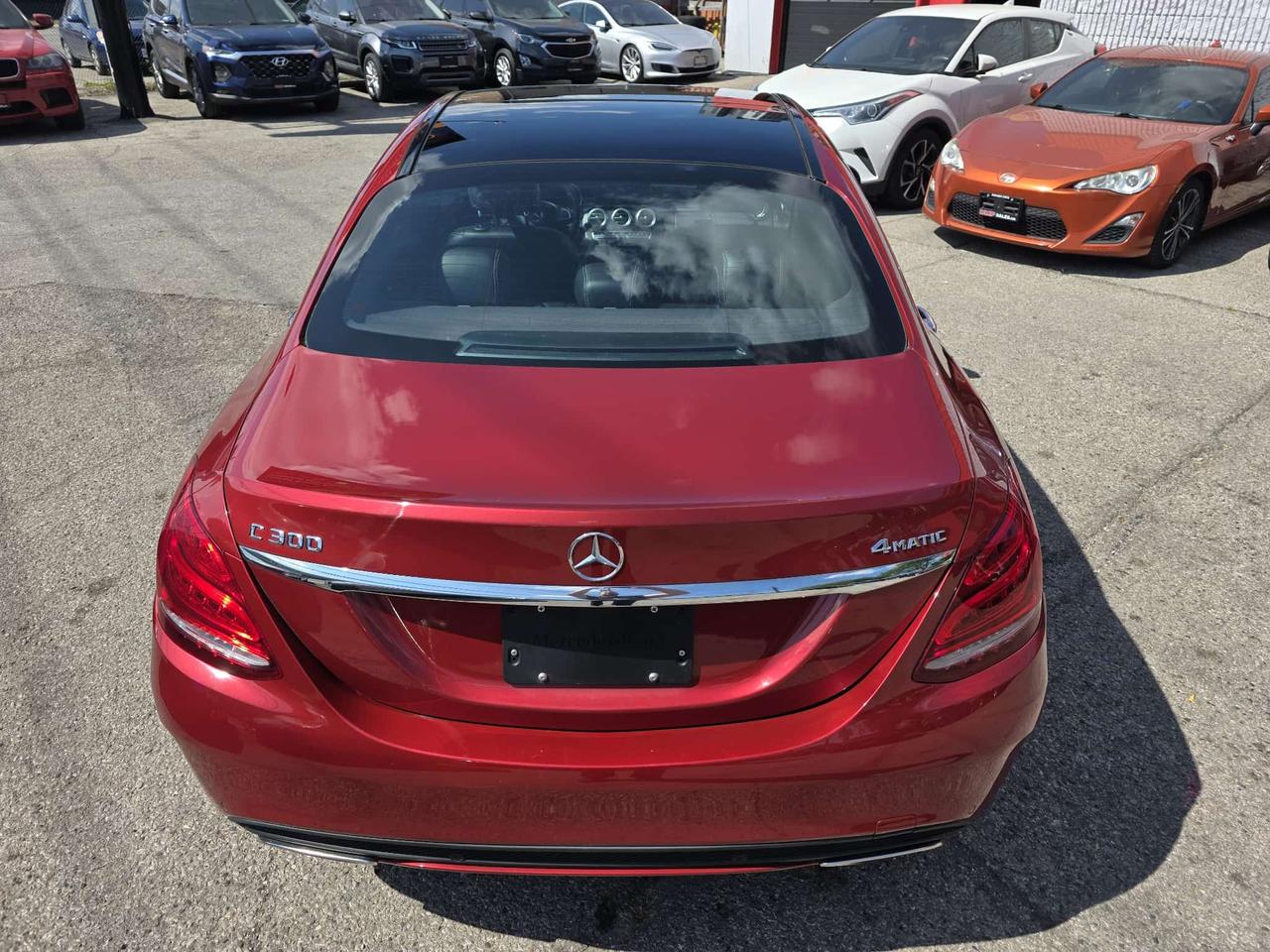 2016 Mercedes-Benz C-Class C 300 4MATIC Photo4