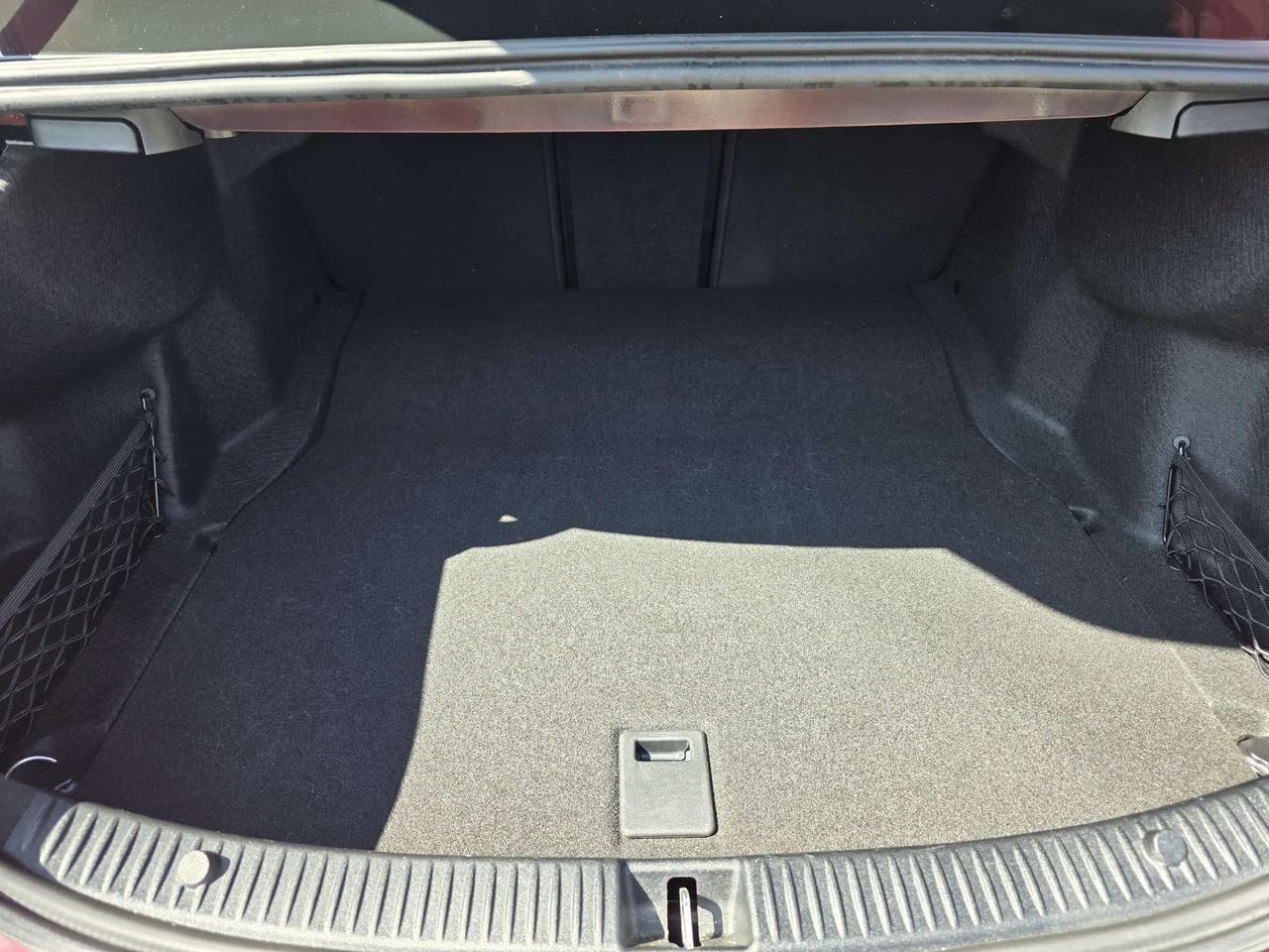 2016 Mercedes-Benz C-Class C 300 4MATIC Photo