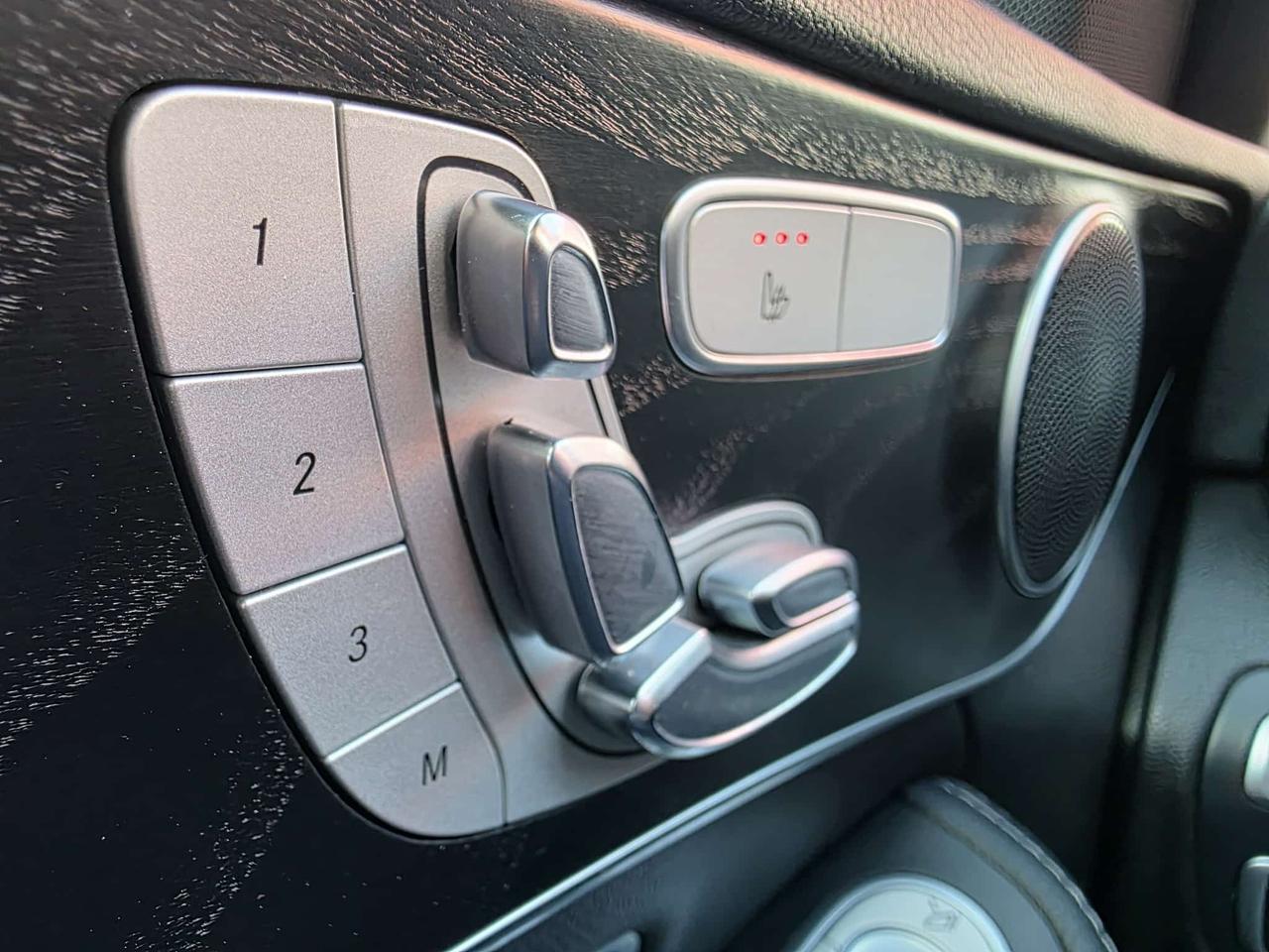 2016 Mercedes-Benz C-Class C 300 4MATIC Photo