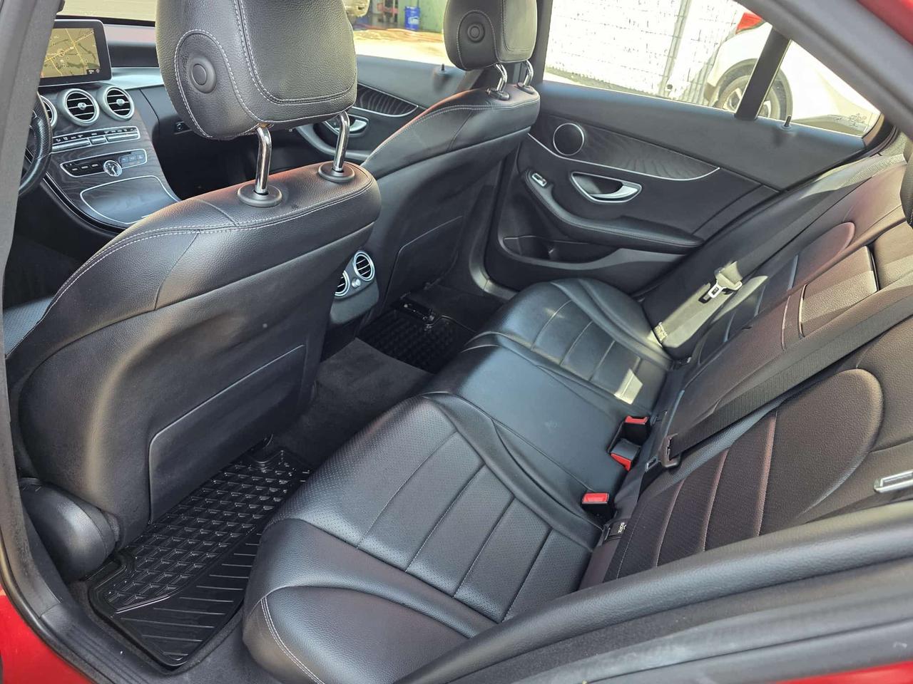 2016 Mercedes-Benz C-Class C 300 4MATIC Photo
