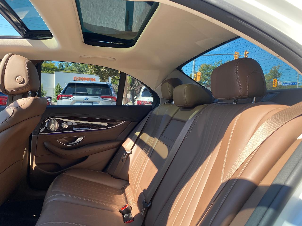 2017 Mercedes-Benz E-Class E 400 4MATIC - Photo #29