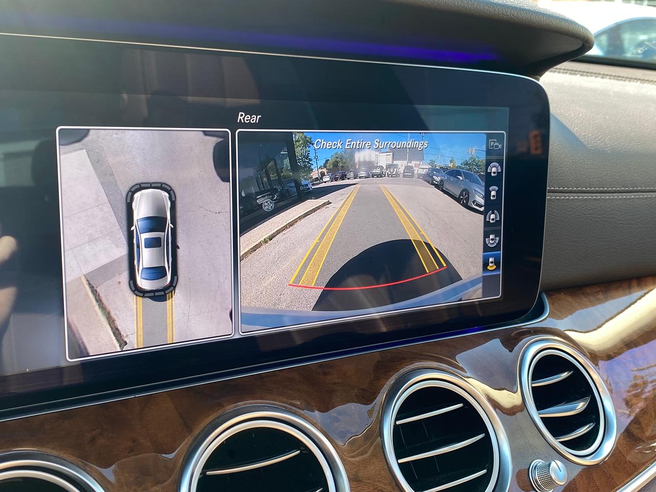 2017 Mercedes-Benz E-Class E 400 4MATIC Photo