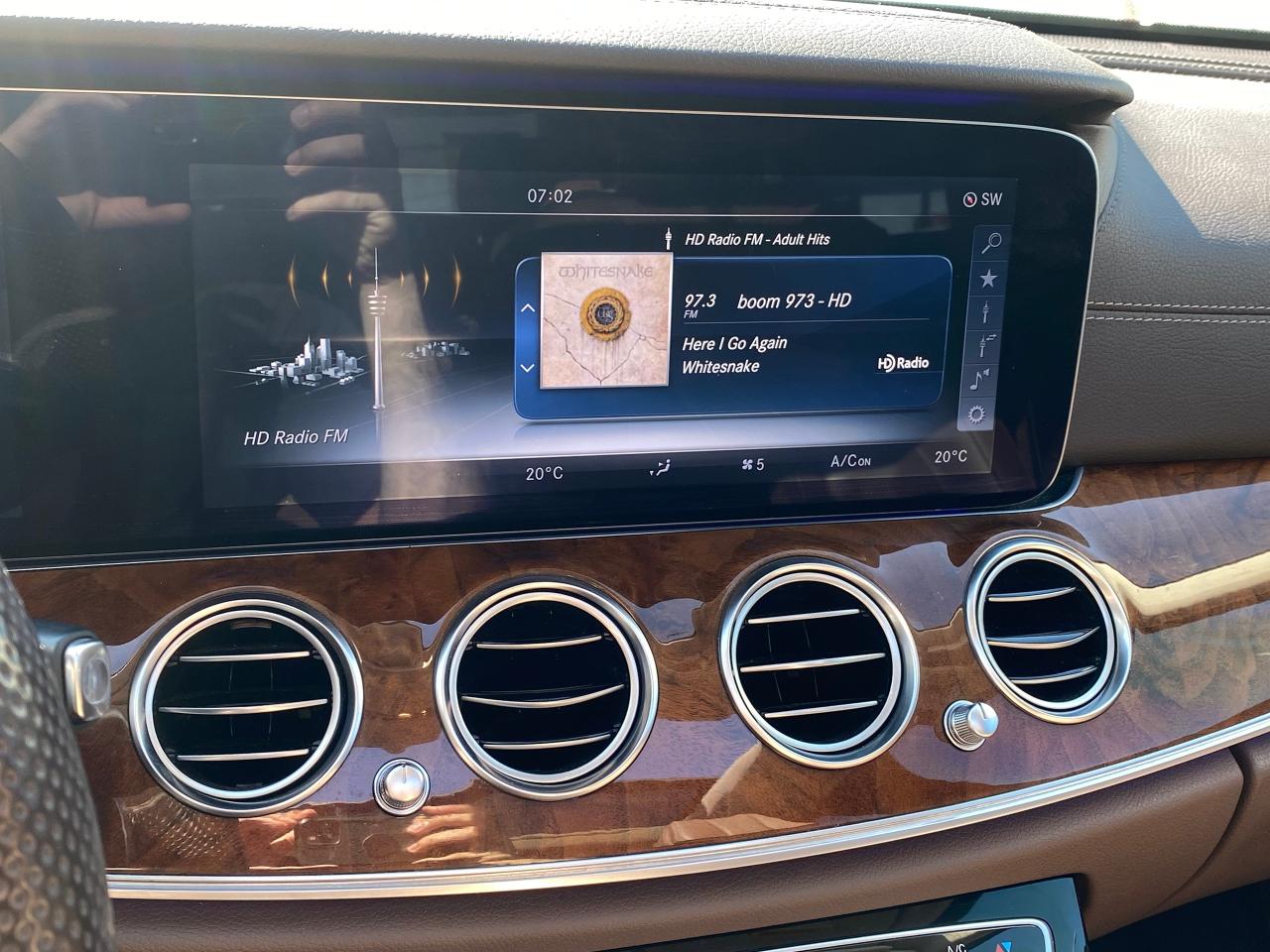 2017 Mercedes-Benz E-Class E 400 4MATIC - Photo #44