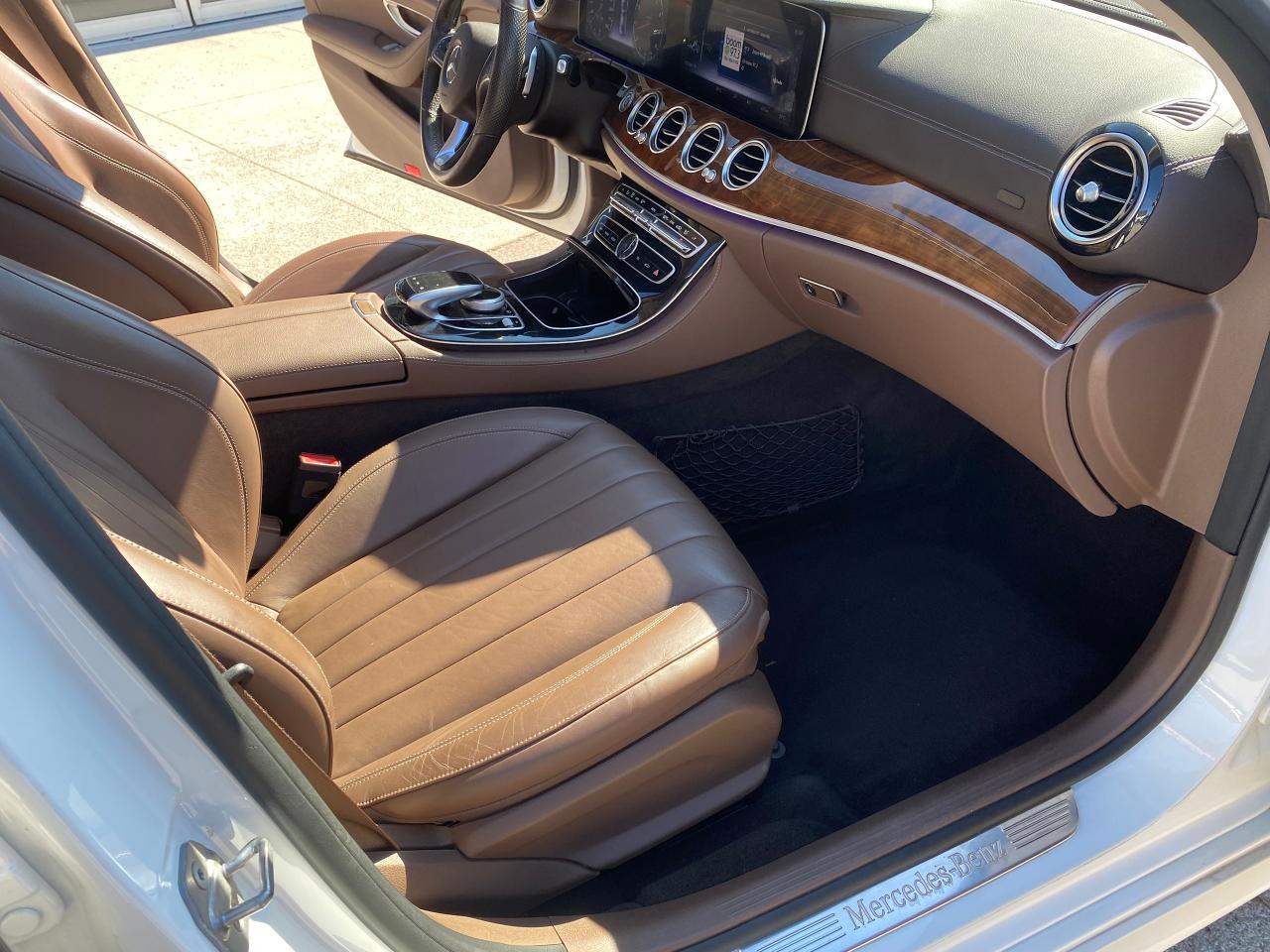 2017 Mercedes-Benz E-Class E 400 4MATIC - Photo #33