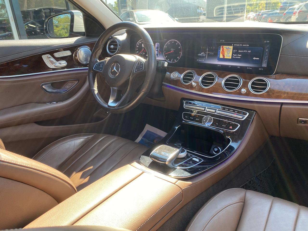 2017 Mercedes-Benz E-Class E 400 4MATIC Photo