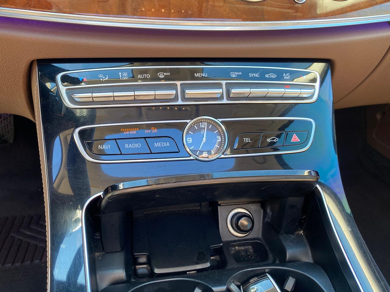 2017 Mercedes-Benz E-Class E 400 4MATIC Photo