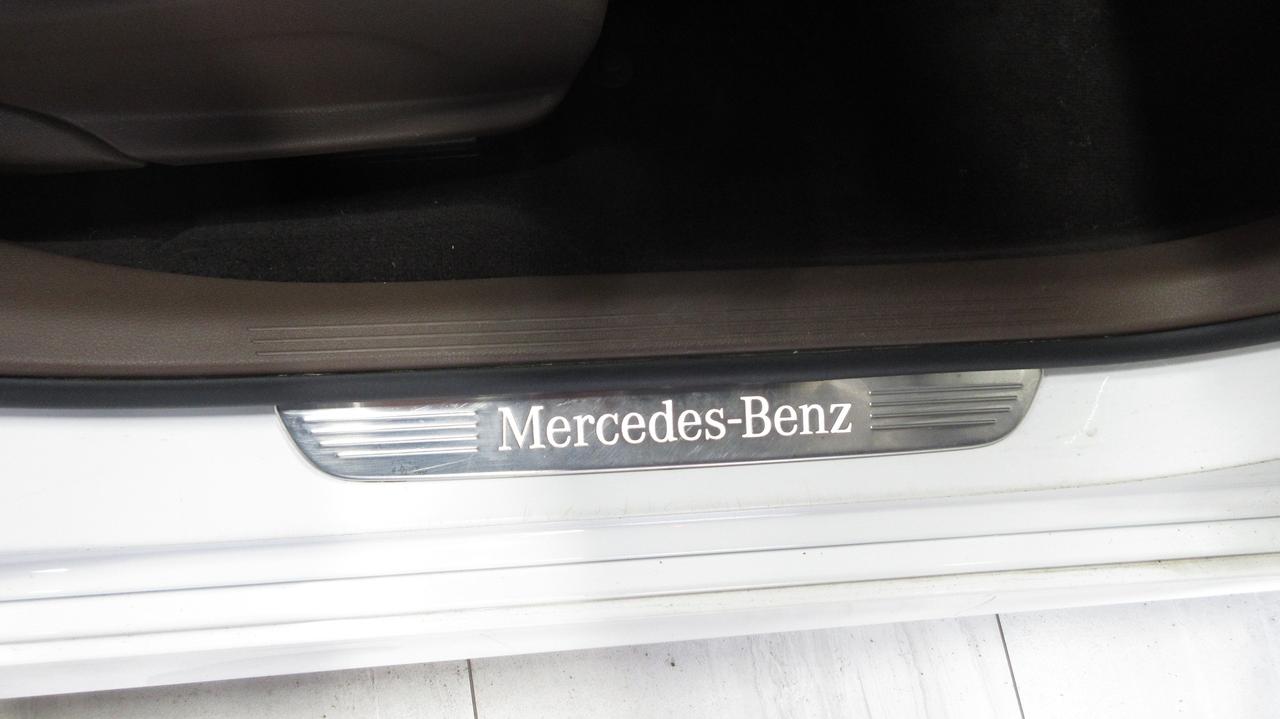 2017 Mercedes-Benz E-Class E 400 4MATIC Photo