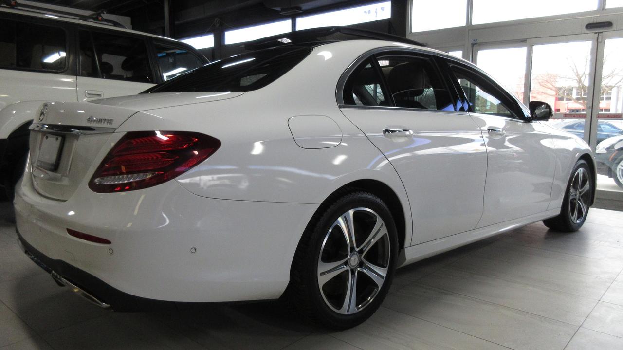 2017 Mercedes-Benz E-Class E 400 4MATIC Photo2