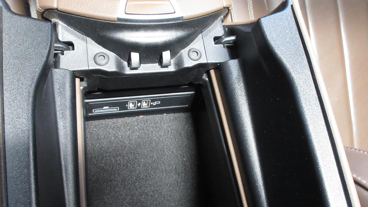 2017 Mercedes-Benz E-Class E 400 4MATIC Photo