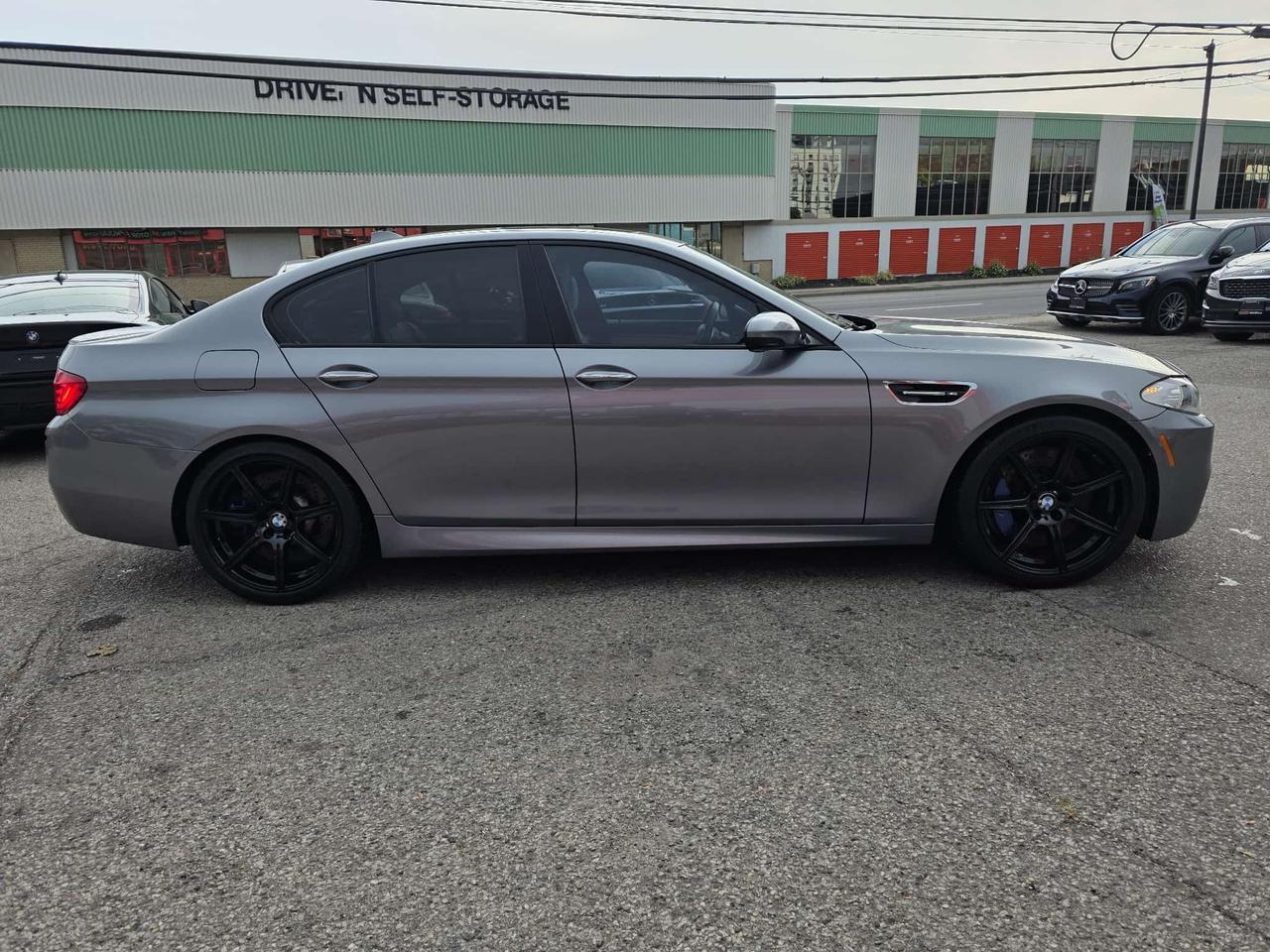 2013 BMW M5  Photo