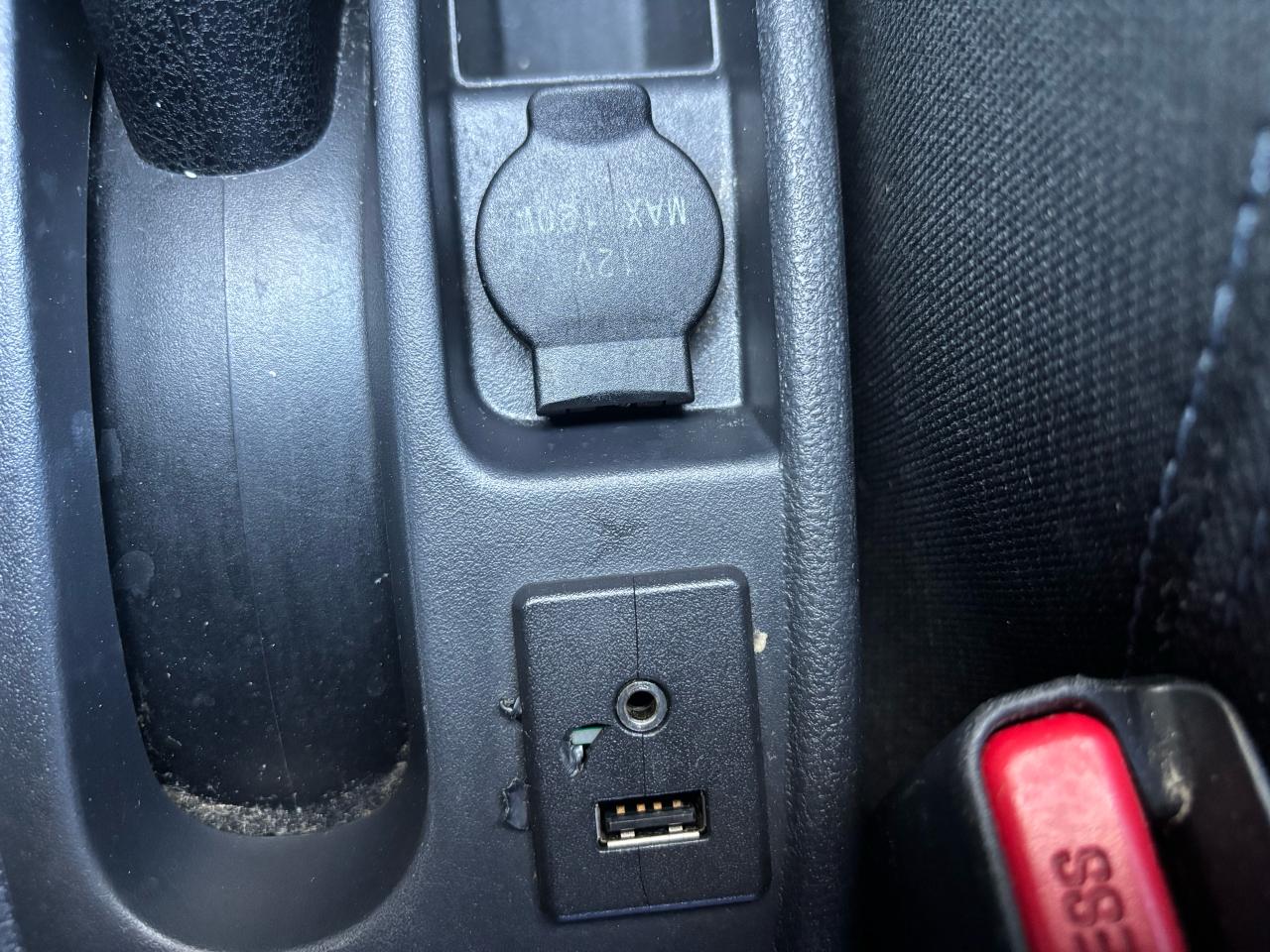 2019 Nissan Micra SR, Auto, Air, Back-Up-Camera, Alloy Wheels - Photo #8