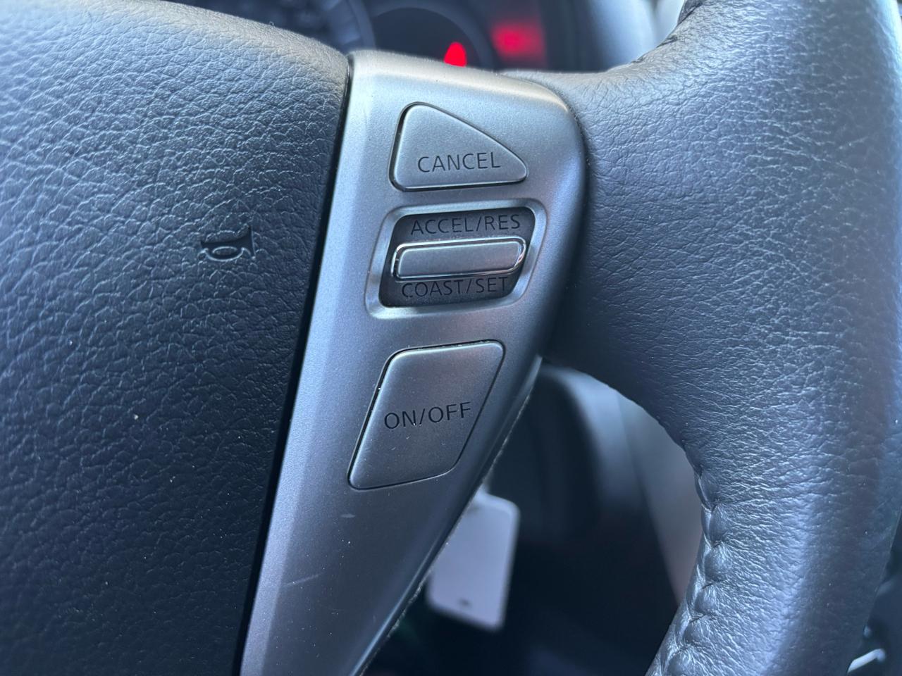 2019 Nissan Micra SR, Auto, Air, Back-Up-Camera, Alloy Wheels - Photo #9