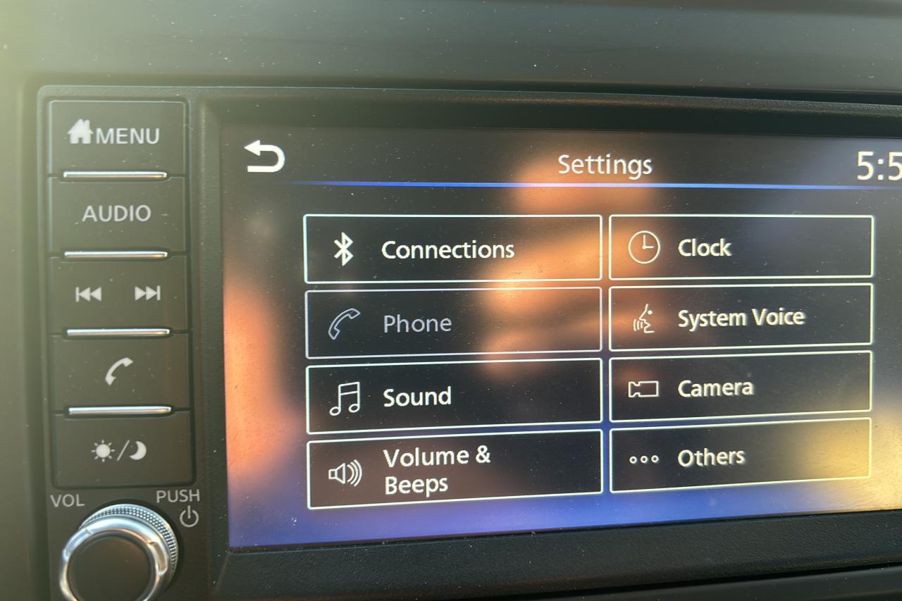 2019 Nissan Micra SR, Auto, Air, Back-Up-Camera, Alloy Wheels - Photo #23