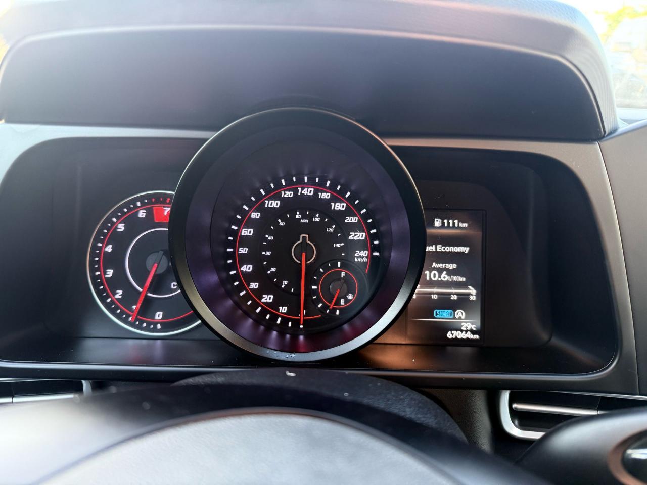 2022 Hyundai Elantra Essential - Photo #16