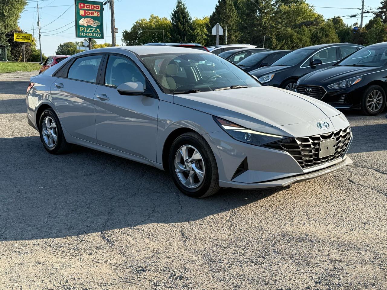 2022 Hyundai Elantra Essential - Photo #7