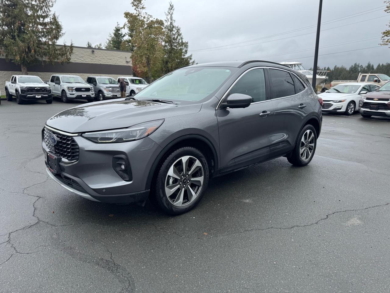 Used 2024 Ford Escape Platinum for sale in Campbell River, BC