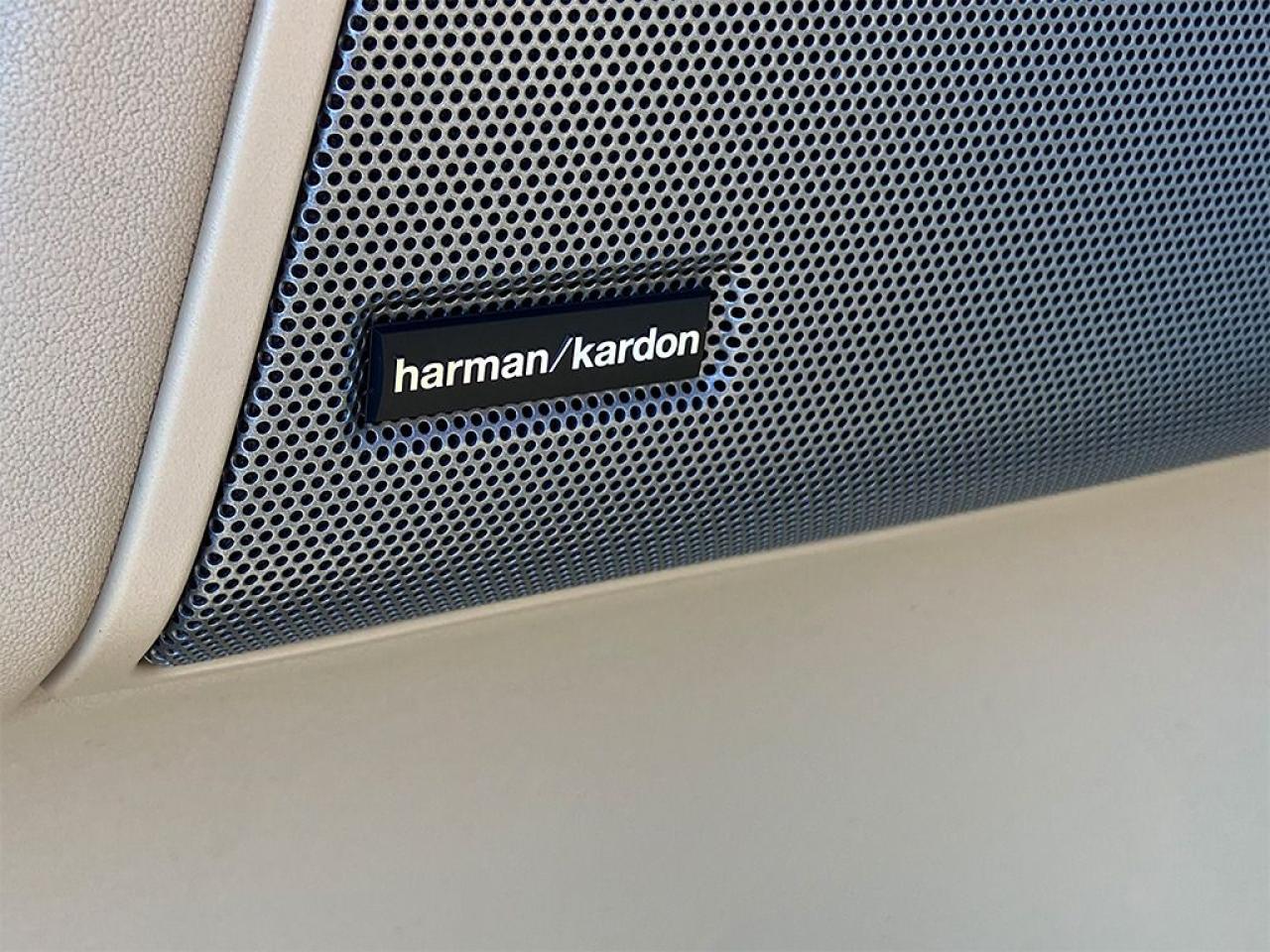 2012 Land Rover LR4 HSE | NAVI | HARMAN KARDON | 19in ALLOYS | 7 SEATS - Photo #3