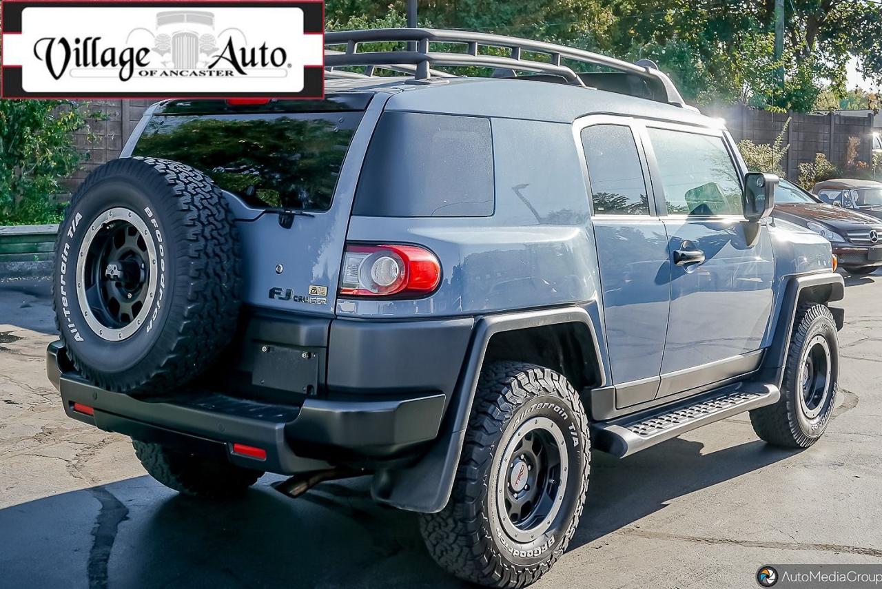 2014 Toyota FJ Cruiser Trails Team Edition