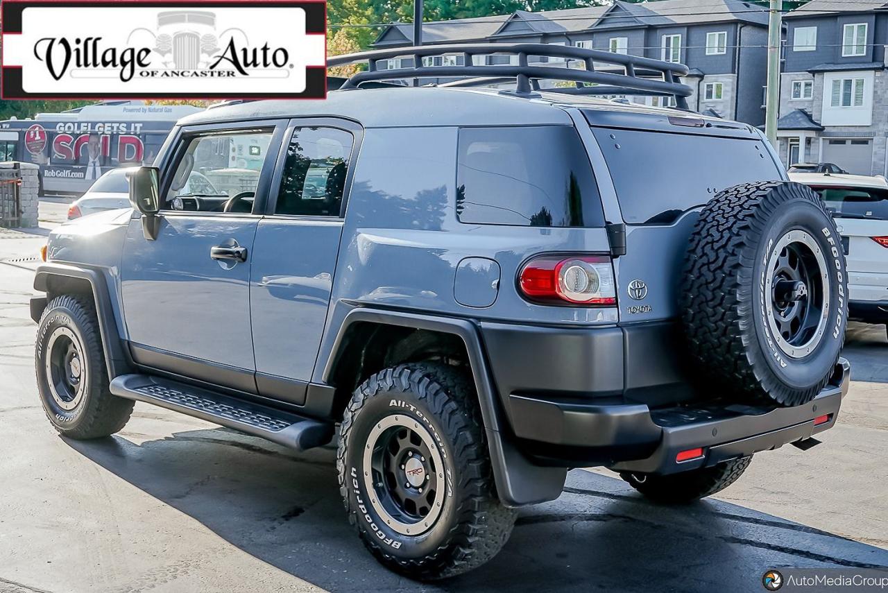 2014 Toyota FJ Cruiser Trails Team Edition