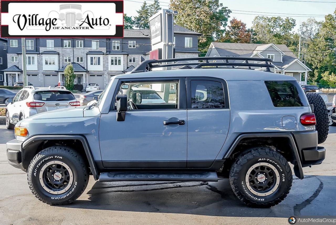 2014 Toyota FJ Cruiser Trails Team Edition