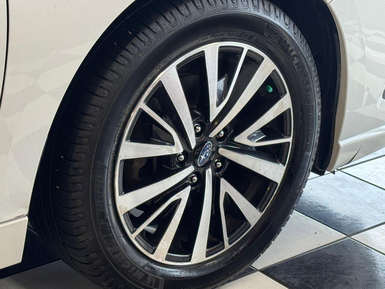 2018 Subaru Legacy 2.5i Touring+Roof+ApplePlay+CLEAN CARFAX Photo