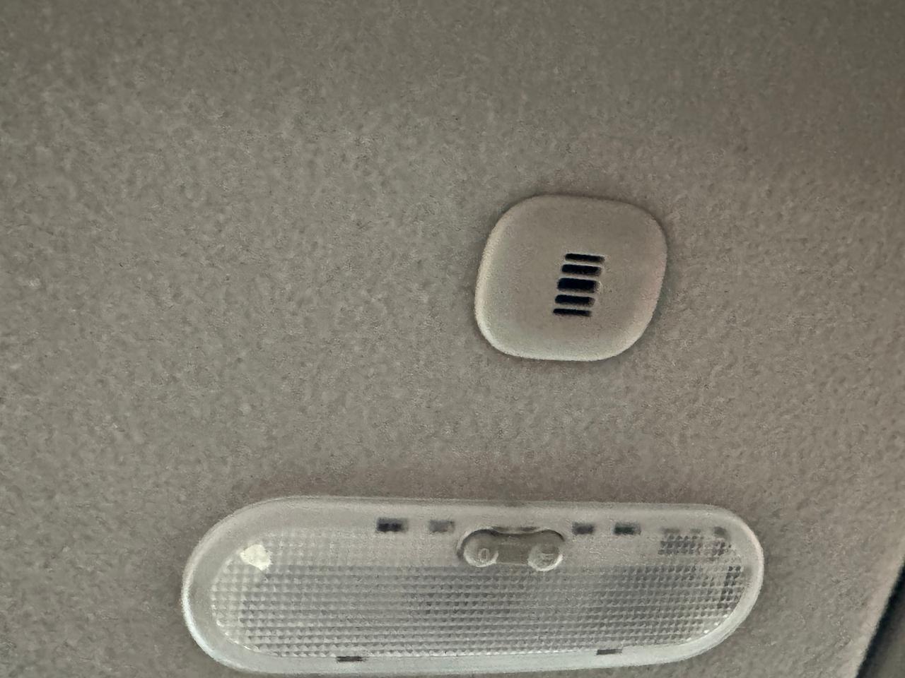 2017 Nissan Micra SV+A/C+Automatic+Cruise Control Photo