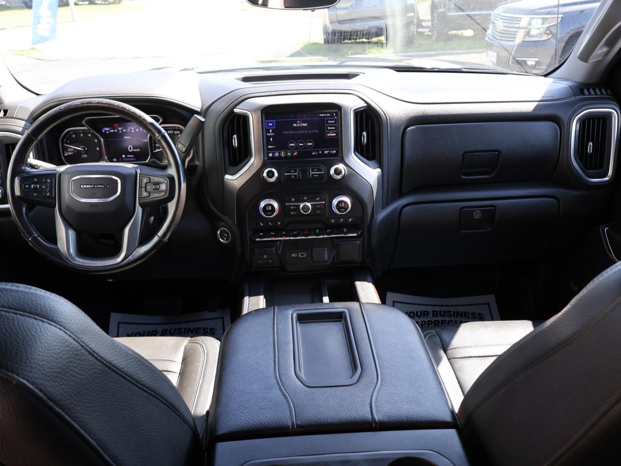 2019 GMC Sierra 1500 V8 DENALI 4WD CERTIFIED CAMERA NAV BLUETOOTH LEATHER HEATED SEATS CRUISE ALLOYS - Photo #11