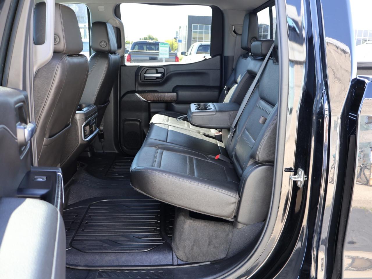 2019 GMC Sierra 1500 V8 DENALI 4WD CERTIFIED CAMERA NAV BLUETOOTH LEATHER HEATED SEATS CRUISE ALLOYS - Photo #16
