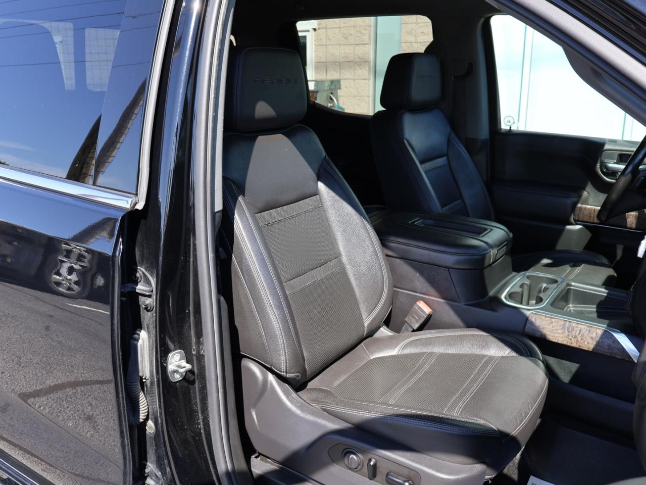2019 GMC Sierra 1500 V8 DENALI 4WD CERTIFIED CAMERA NAV BLUETOOTH LEATHER HEATED SEATS CRUISE ALLOYS - Photo #19