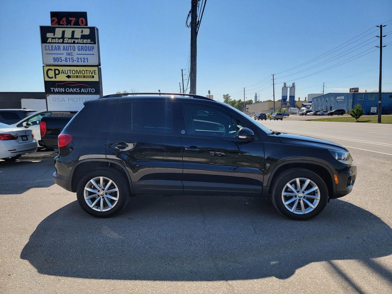 2017 Volkswagen Tiguan Wolfsburg Edition Photo3