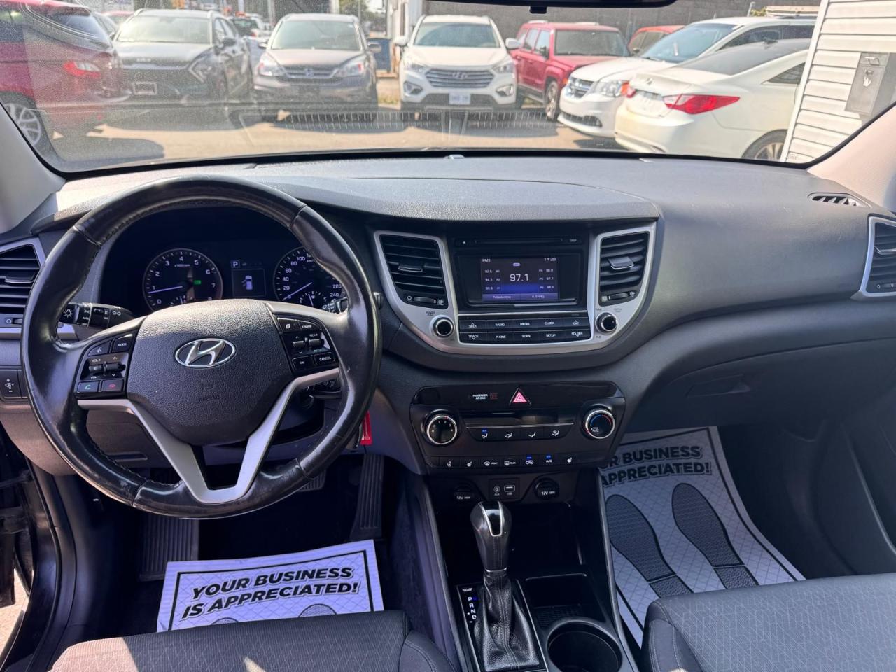 2017 Hyundai Tucson Premium - Photo #7