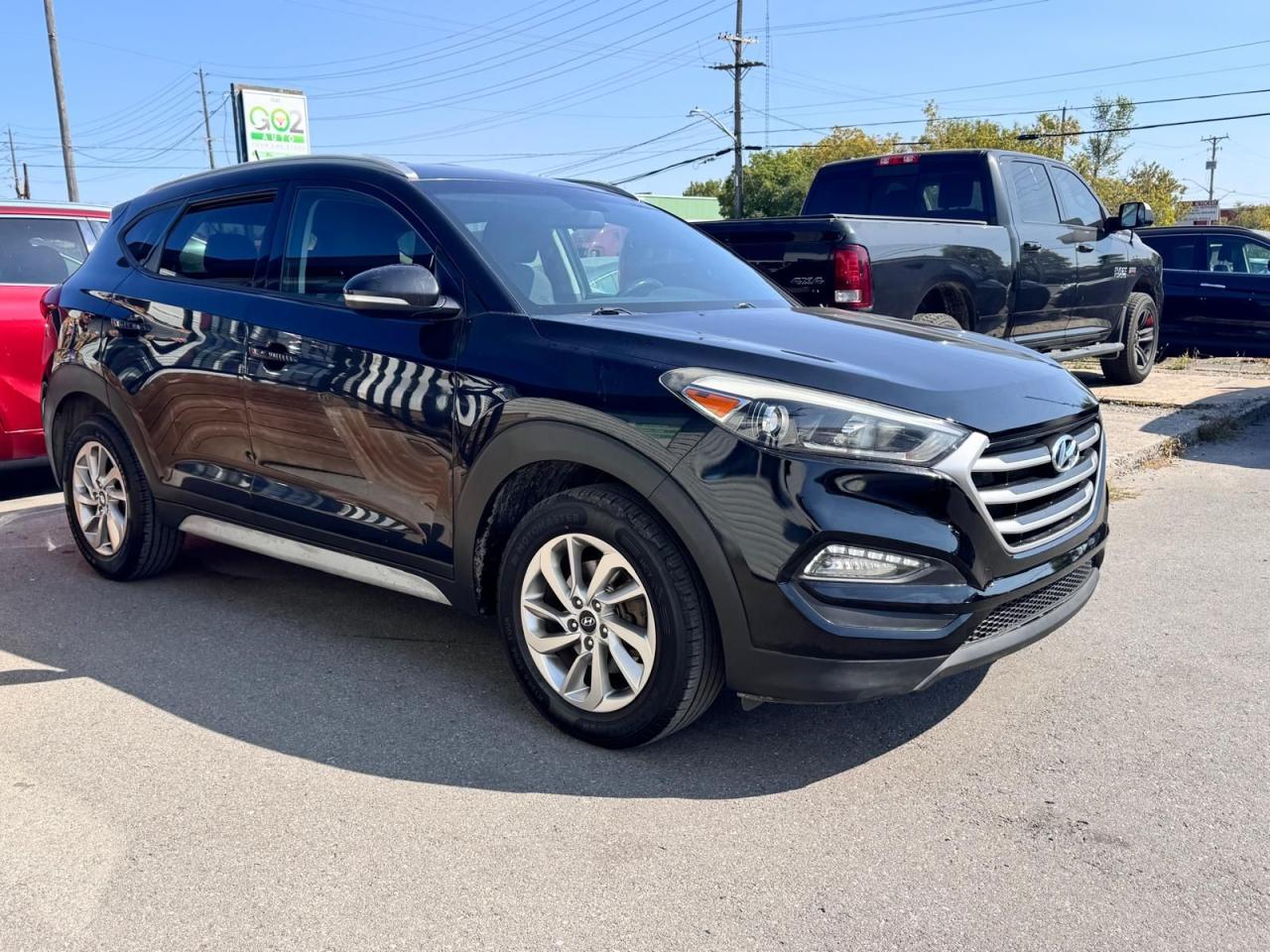 2017 Hyundai Tucson Premium - Photo #4